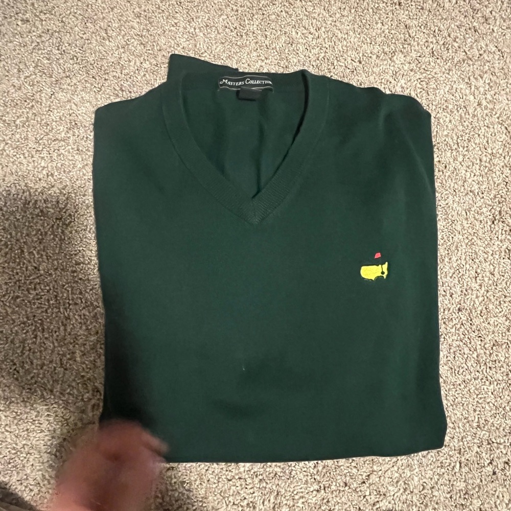 V-Neck Sweater Masters Collection - Forest Green